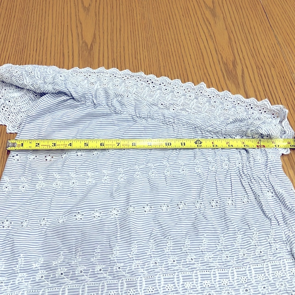 American Eagle Striped Eyelet one shoulder top. Super cute and comfy! - Picture 4 of 4